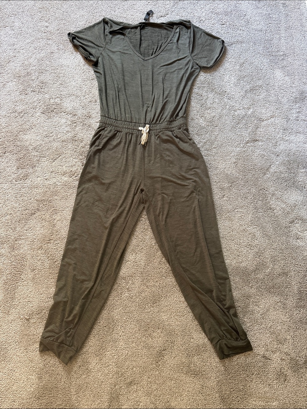 VUORI Olive Green Short-Sleeve V-Neck Jumpsuit Pantsuit with Drawstring